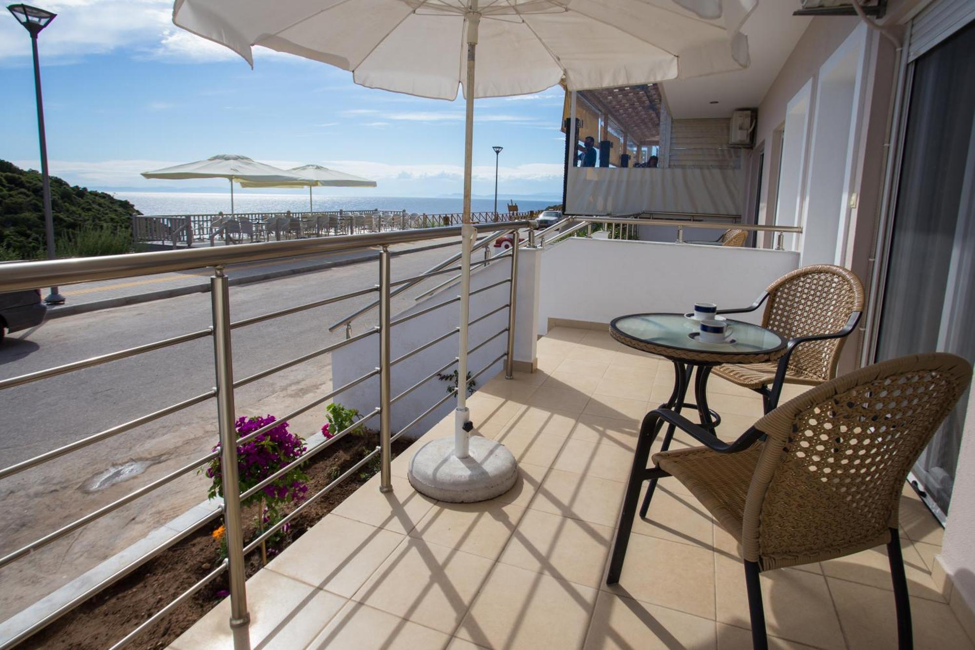 Al Mare Villas Skála Marión الغرفة الصورة
