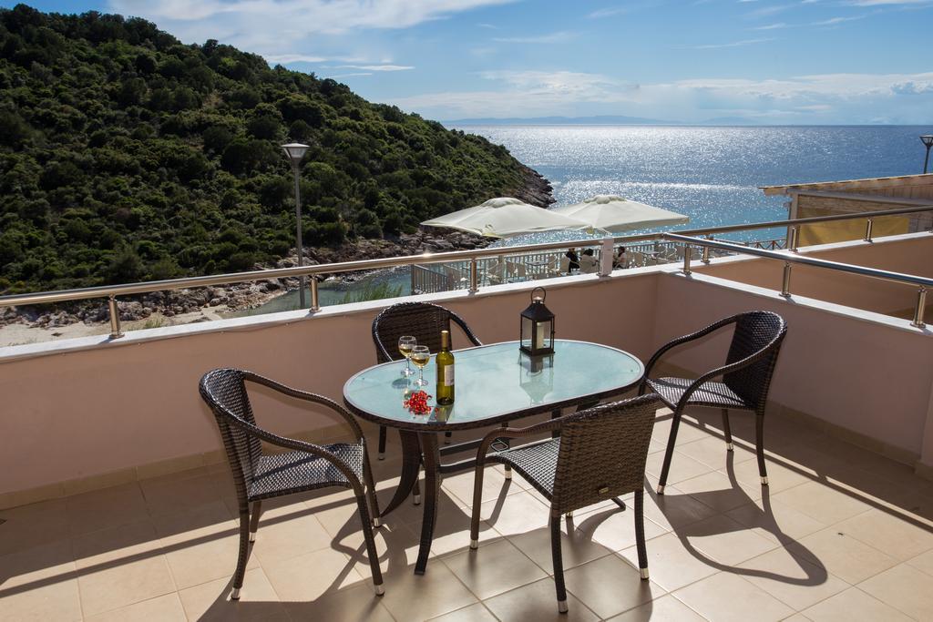 Al Mare Villas Skála Marión المظهر الخارجي الصورة